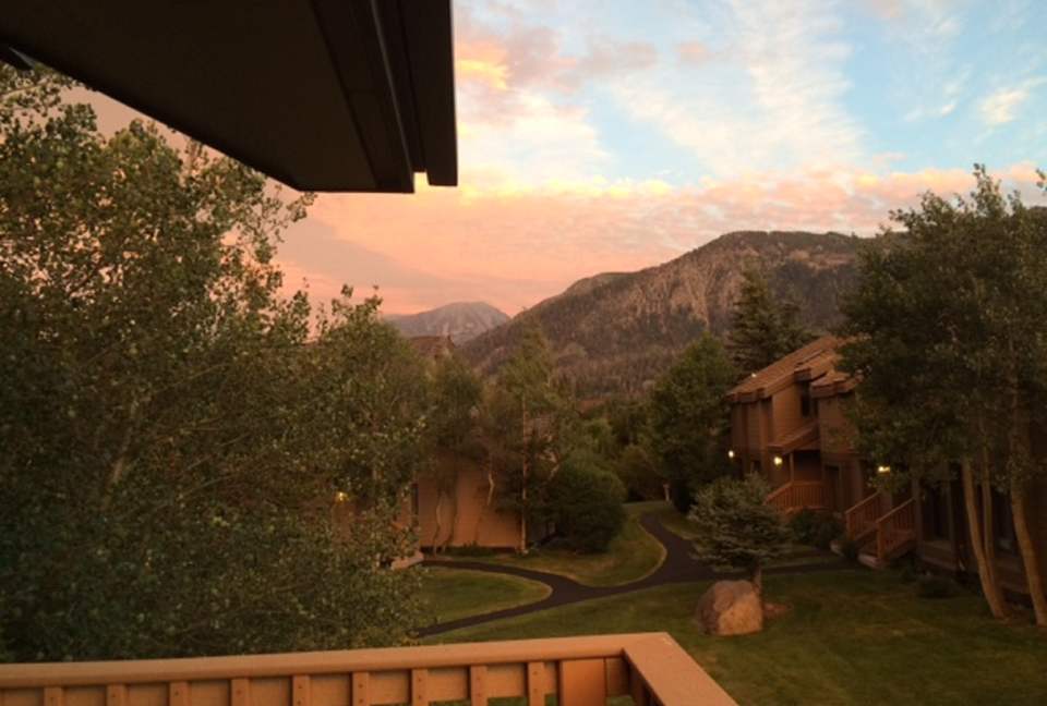 Scenic Snowcreek Townhome - Mammoth Lakes, California