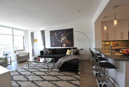 Gas Lamp Getaway - San Diego, California