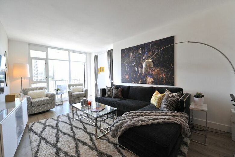 Gas Lamp Getaway - San Diego, California