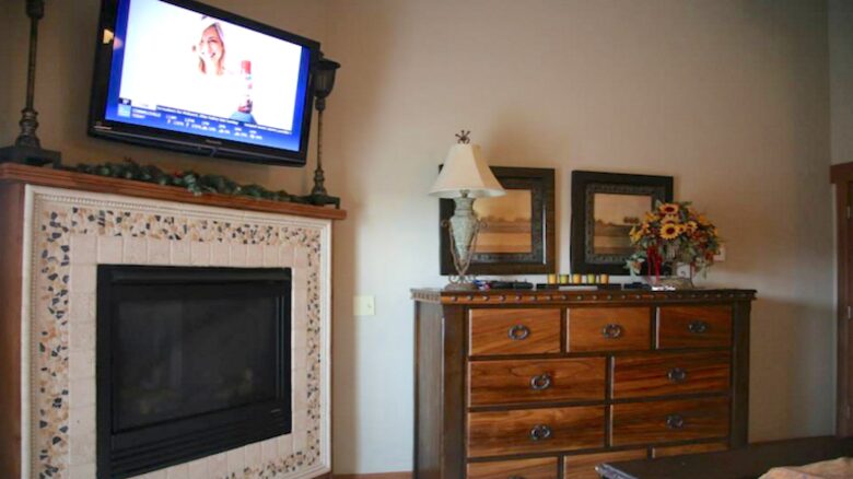 Laurel Mountain Getaway - Near Seven Springs Ski Resort - Champion, Pennsylvania