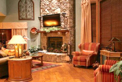 Laurel Mountain Getaway - Near Seven Springs Ski Resort - Champion, Pennsylvania