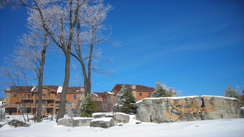 Laurel Mountain Getaway - Near Seven Springs Ski Resort - Champion, Pennsylvania