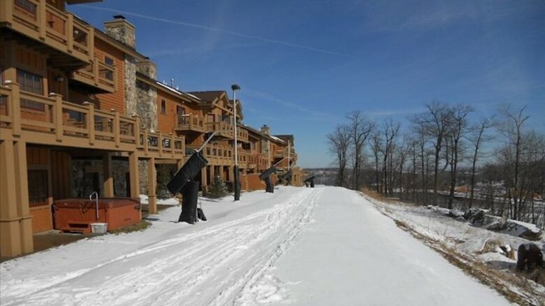 Laurel Mountain Getaway - Near Seven Springs Ski Resort - Champion, Pennsylvania