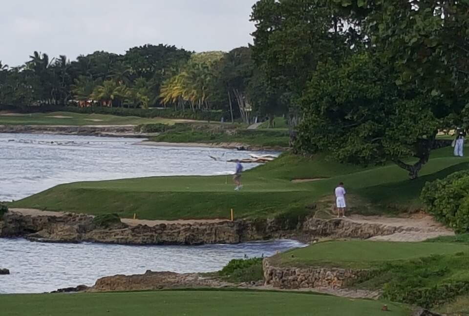 Tres Palmas Villa with gorgeous golf, lake & ocean horizon views - Casa de Campo, Dominican Republic