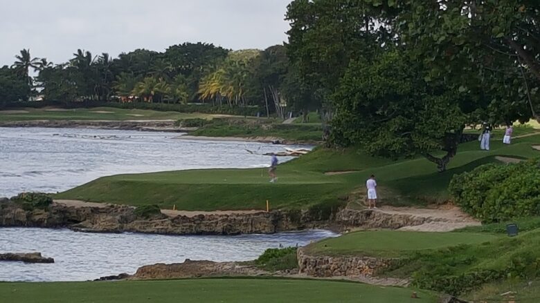 Tres Palmas Villa with gorgeous golf, lake & ocean horizon views - Casa de Campo, Dominican Republic