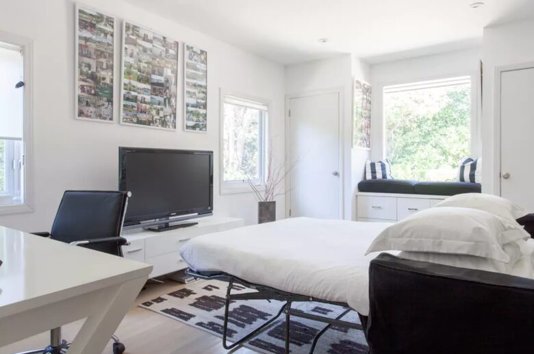 Anita Avenue - Los Angeles, California