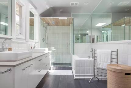 Anita Avenue - Los Angeles, California