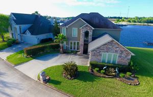 Conroe Lake House - Montgomery, Texas