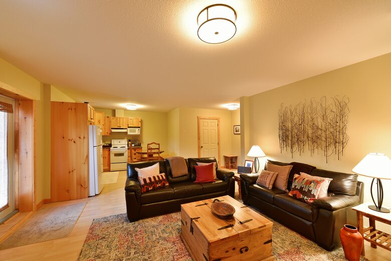 Luxury Log Cabin in the Mountains of British Columbia - Kimberley, Canada