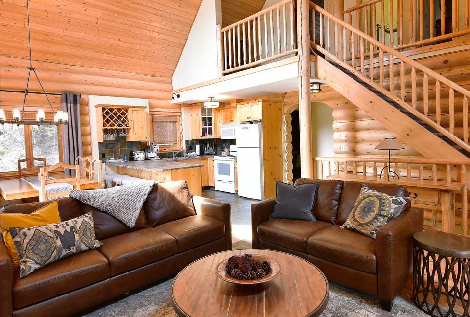 Luxury Log Cabin in the Mountains of British Columbia - Kimberley, Canada