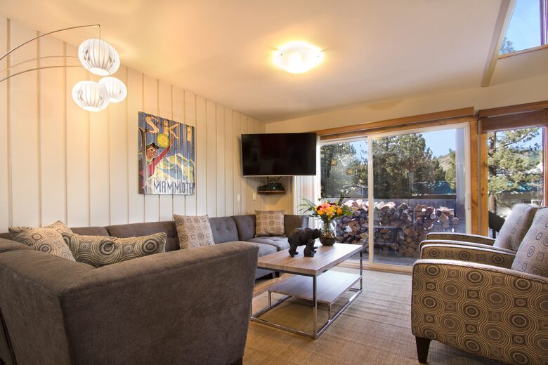 Mammoth Modern Luxury Townhome - Mammoth Lakes, California