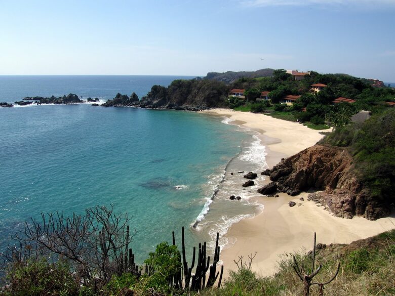 Casa Cuatro - Ixtapa, Mexico