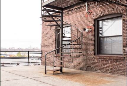 Waterfront Manhattan Skyline View Luxury Penthouse - Brooklyn - New York City, New York