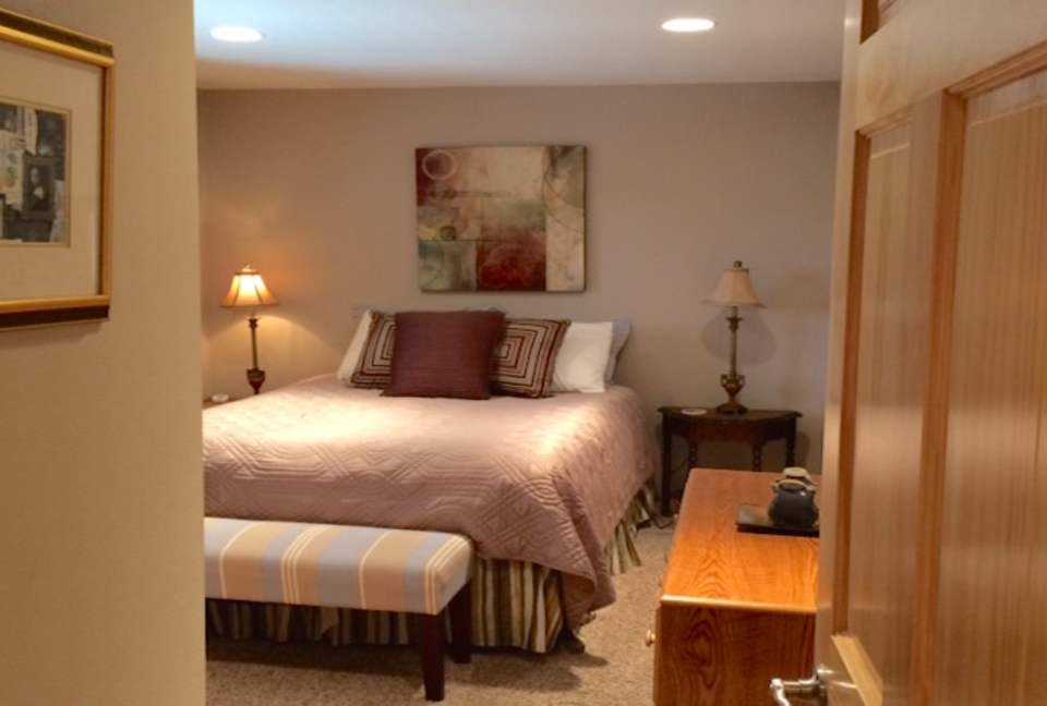 Charming Mt Bachelor - Bend, Oregon