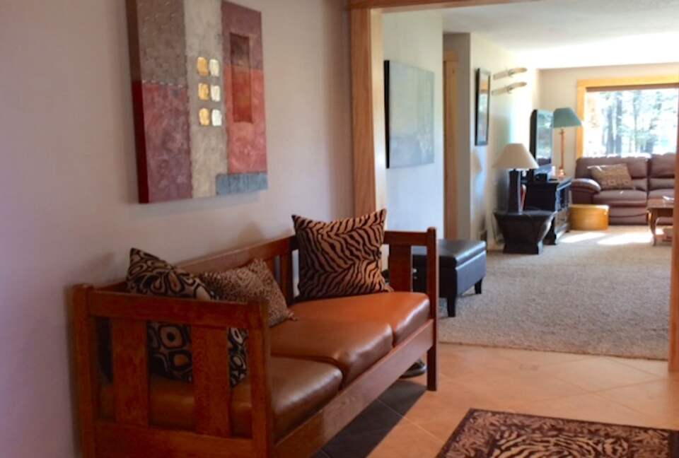 Charming Mt Bachelor - Bend, Oregon