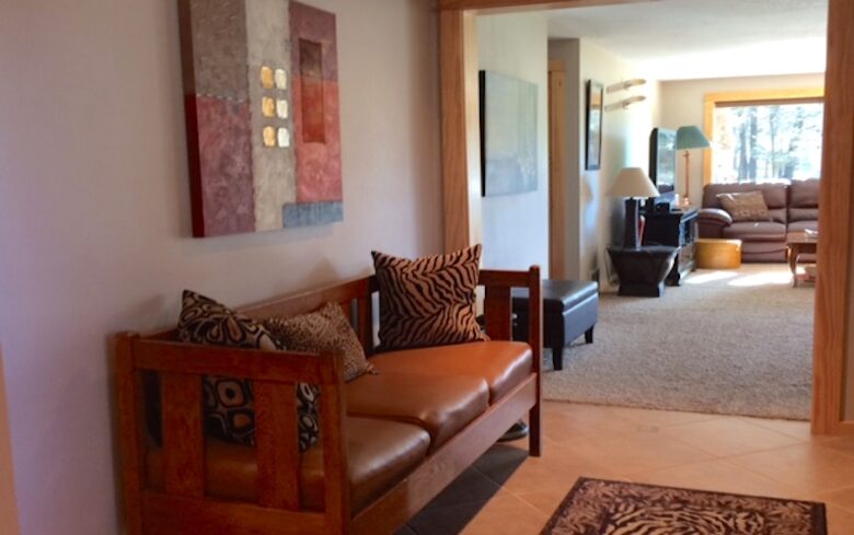 Charming Mt Bachelor - Bend, Oregon