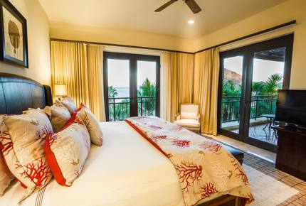Hacienda Beach Club - 3 Bedroom Plus Den - Cabo San Lucas, Mexico