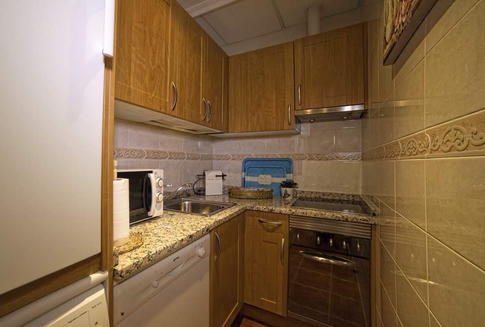 Toledo Palace Suite Apartment - Toledo, Spain