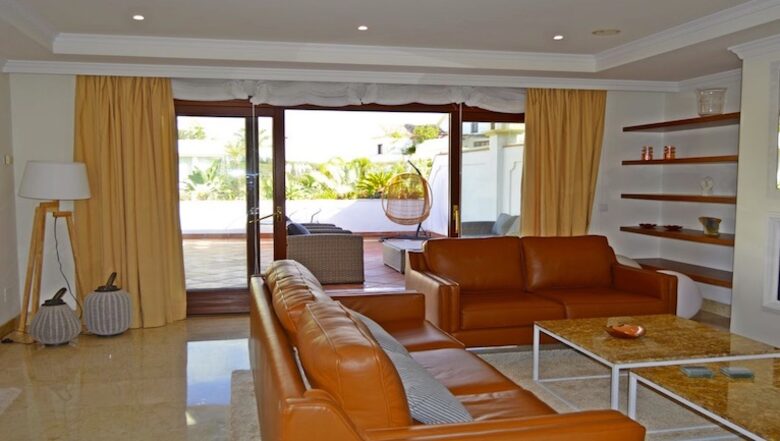 Stunning Penthouse at Lomas del Rey - Marbella, Spain