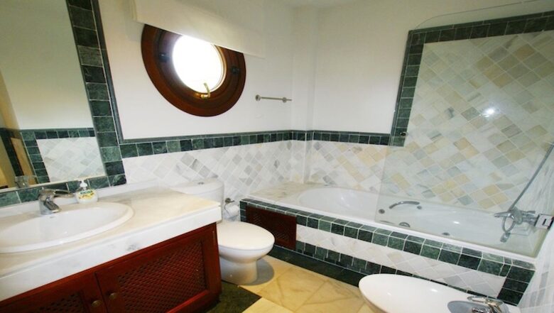 Stunning Penthouse at Lomas del Rey - Marbella, Spain