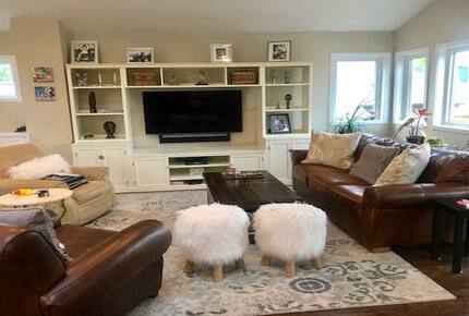 Mountainside by the Lake - Boulder, Colorado