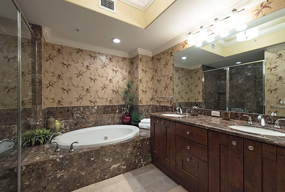 Heart of Naples - Naples, Florida