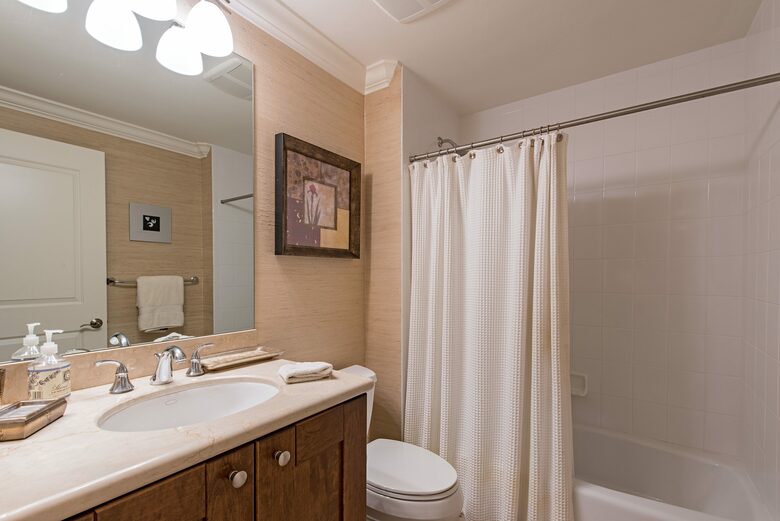 Heart of Naples - Naples, Florida