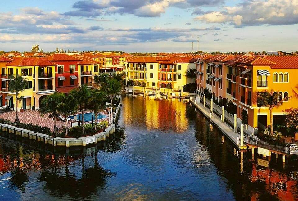 Heart of Naples - Naples, Florida