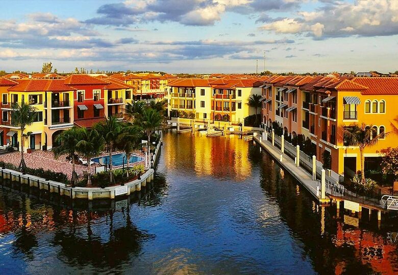 Heart of Naples - Naples, Florida