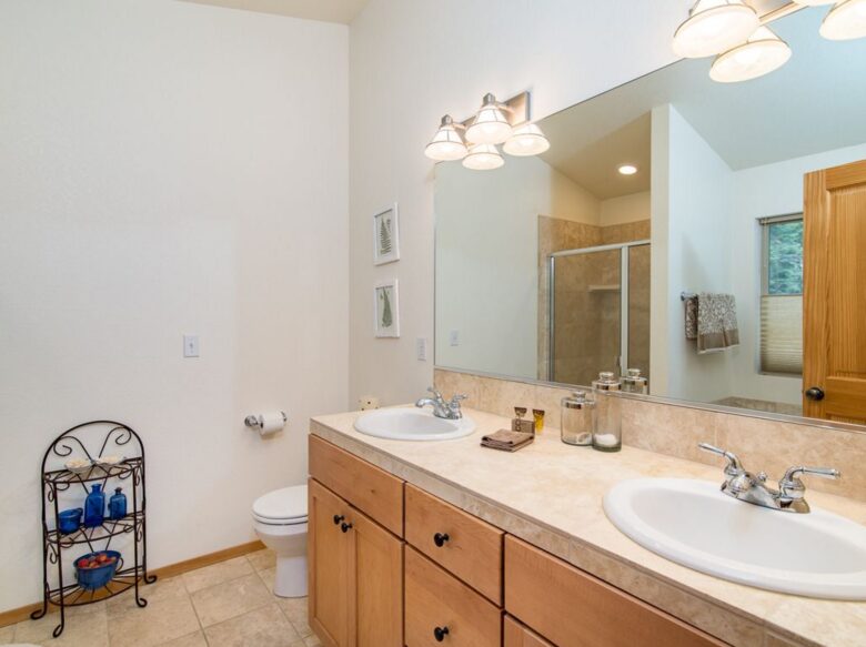 Charming Truckee Retreat - Truckee, California