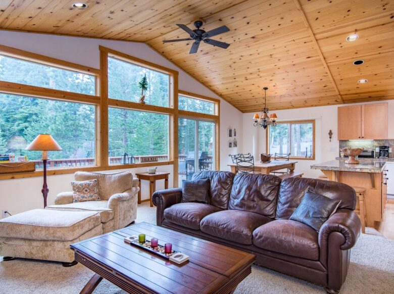 Charming Truckee Retreat - Truckee, California