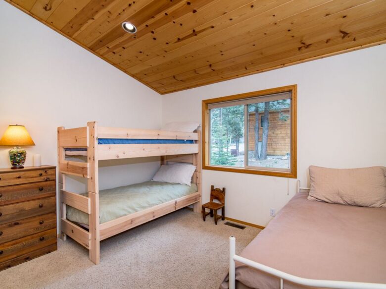 Charming Truckee Retreat - Truckee, California