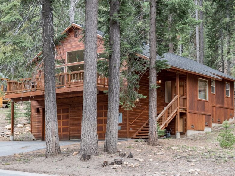 Charming Truckee Retreat - Truckee, California