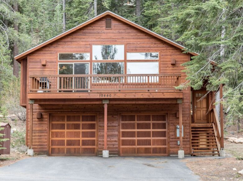 Charming Truckee Retreat - Truckee, California