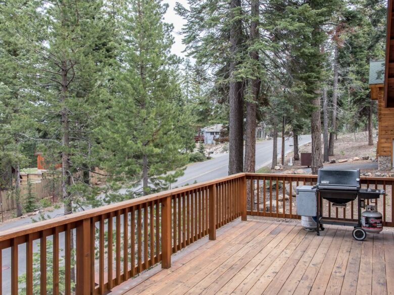 Charming Truckee Retreat - Truckee, California