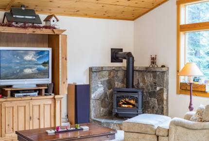 Charming Truckee Retreat - Truckee, California