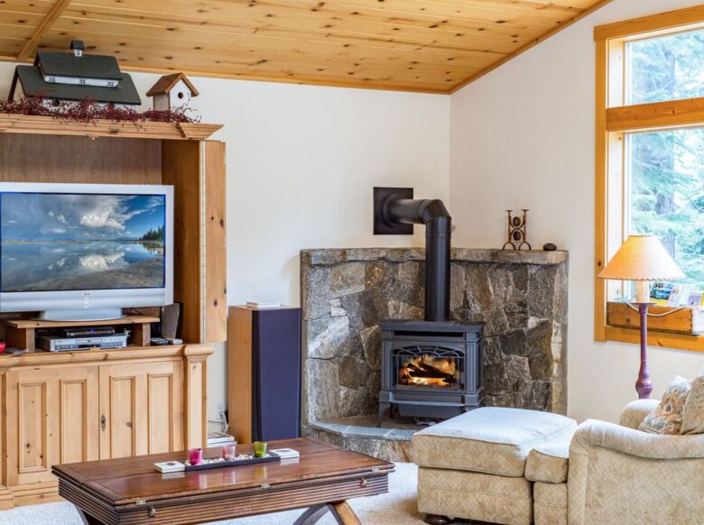 Charming Truckee Retreat - Truckee, California