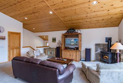 Charming Truckee Retreat - Truckee, California
