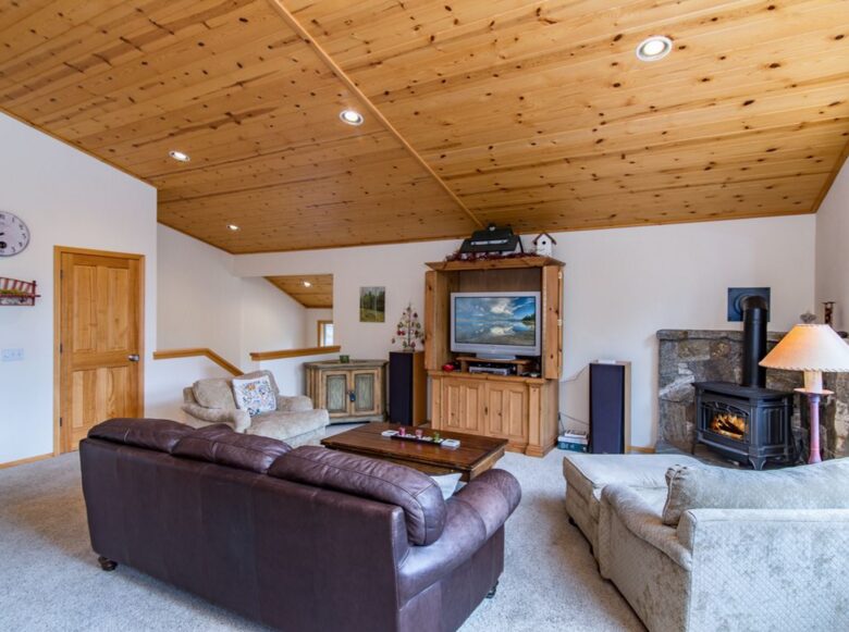 Charming Truckee Retreat - Truckee, California