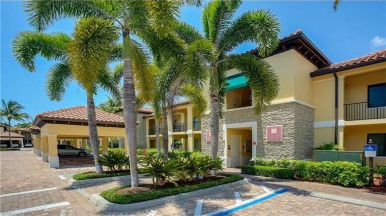 Heart of Naples - Naples, Florida