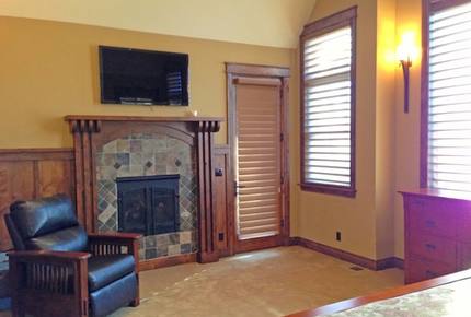 Tahoe Luxury - Zephyr Cove, Nevada