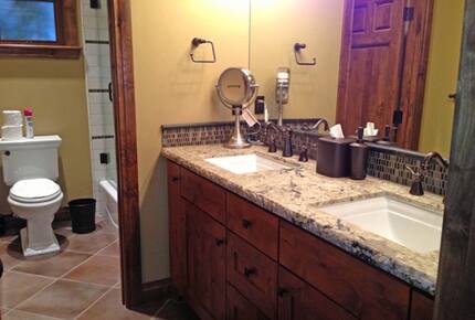 Tahoe Luxury - Zephyr Cove, Nevada