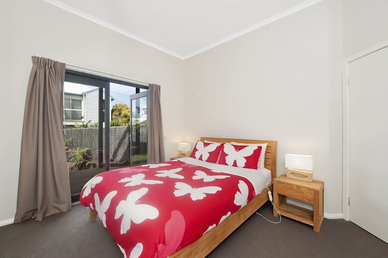 Harbour Views - Apollo Bay, Australia