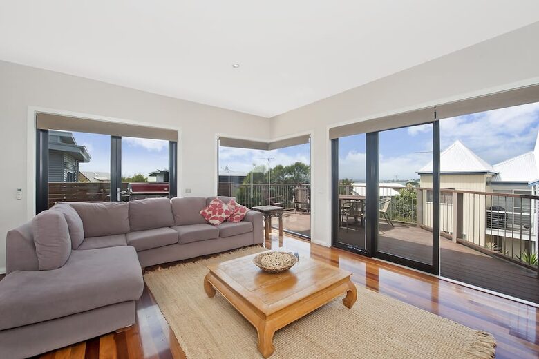 Harbour Views - Apollo Bay, Australia