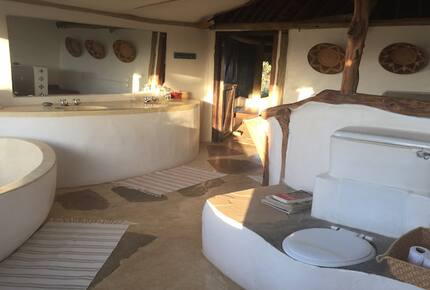 Samatian Island - EXCLUSIVE PRIVATE - Lake Baringo, Kenya