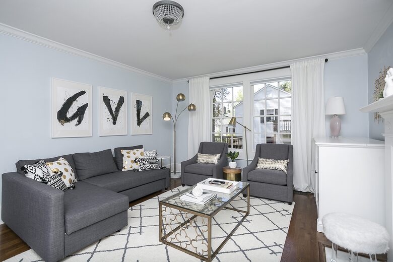 The Mouse House: Downtown Greenville - Greenville, South Carolina