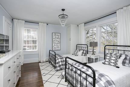 The Mouse House: Downtown Greenville - Greenville, South Carolina