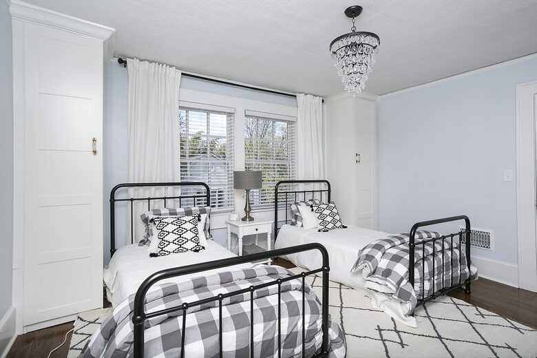 The Mouse House: Downtown Greenville - Greenville, South Carolina