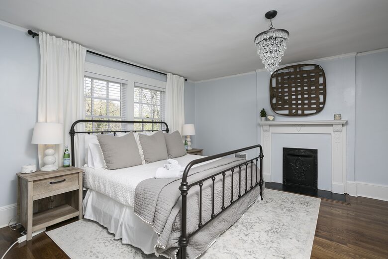 The Mouse House: Downtown Greenville - Greenville, South Carolina