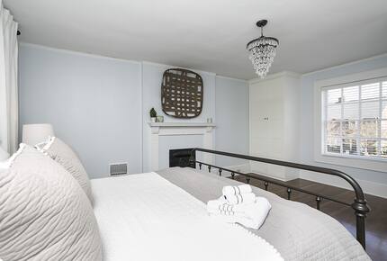 The Mouse House: Downtown Greenville - Greenville, South Carolina